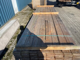 Ca. 100x Douglas Veer en Groef, 18x135mm, lengte 400cm